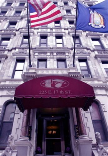 17 - Extended Hotel